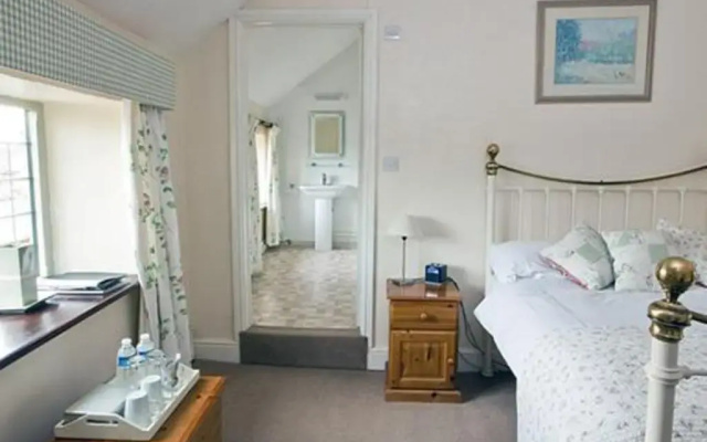 Horse & Groom Inn