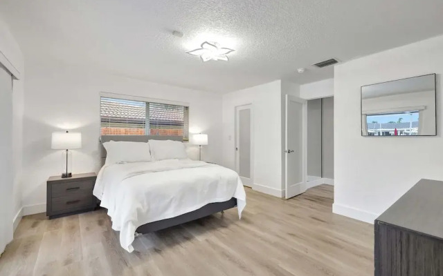 Waterfront Paradise Chic 3 BDR