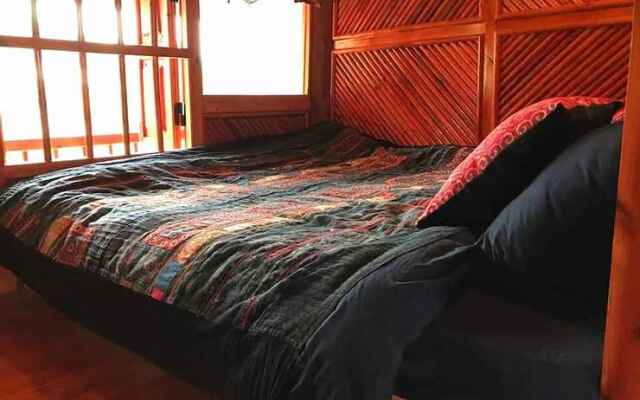 Indigo Snail Boutique Hmong Homestay - Hostel