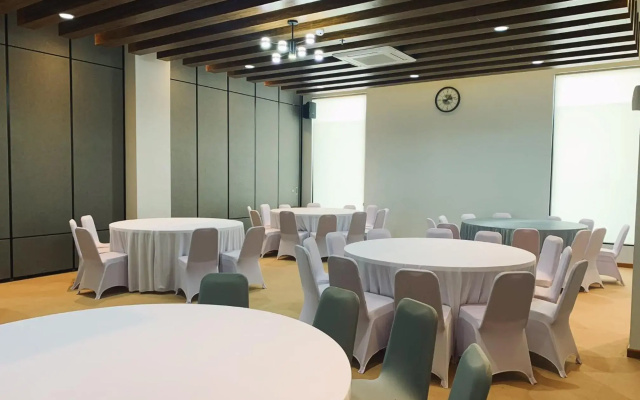 Grand Miami Hotel