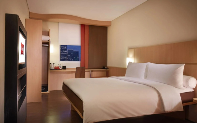 ibis Surabaya City Center