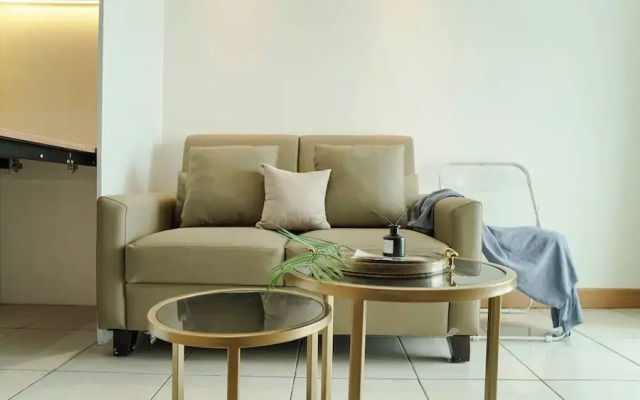 Modern Look And Comfy 2Br Apartment At M-Town Residence