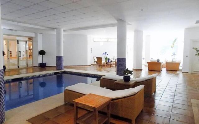 Fuente Aloha Apartment