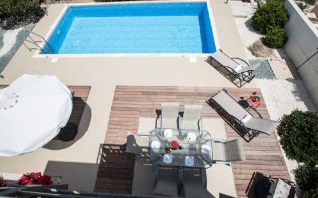 The Complete Guide To Renting Your Exclusive Holiday Villa with Private Pool And Close To the Beach, Latchi Villa 1263