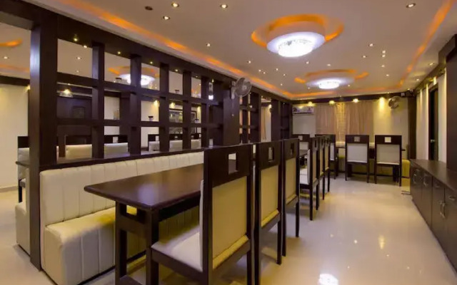 Flagship 79768 Hotel Suhana Grand