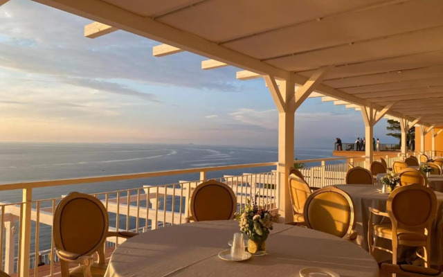 Altafiumara Resort & Spa