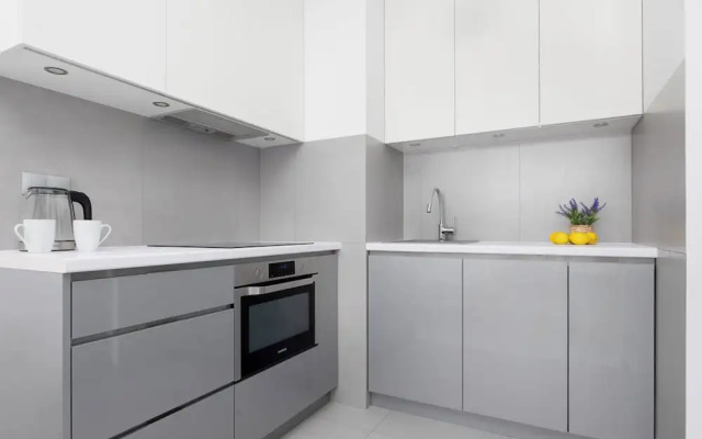 Burakowska 16 Apartment by Renters