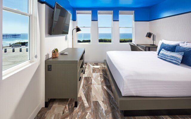 Pacific View Inn