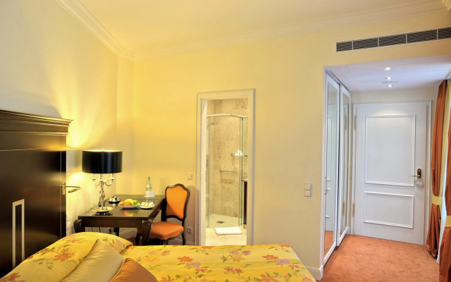 Relais & Châteaux Hotel Bülow Palais