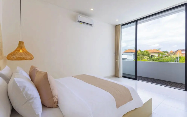 Villa Kalia 4BR Private Villa in Berawa