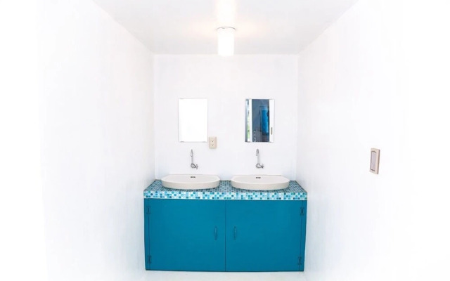 Guest House OCEAN Irabujima - Hostel