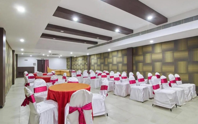 Vits By Spree Hotels Le Pebble