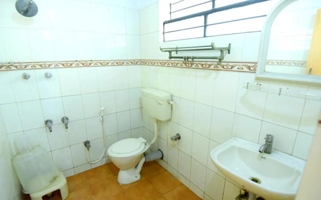 Hotel Shastri Paradise