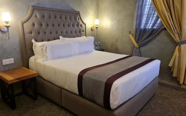 1969 Business Suites @ Ipoh Garden – Guest Rooms – Ipoh