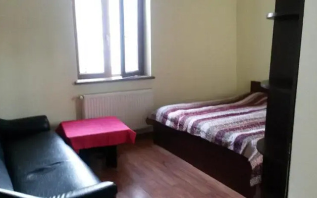 Apartment on Tabukashvili Street