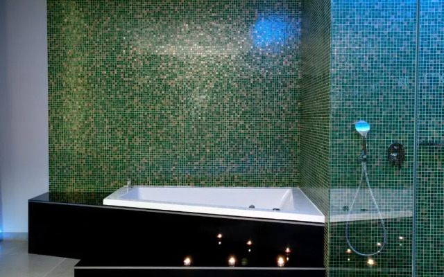 Mood - Private Suites