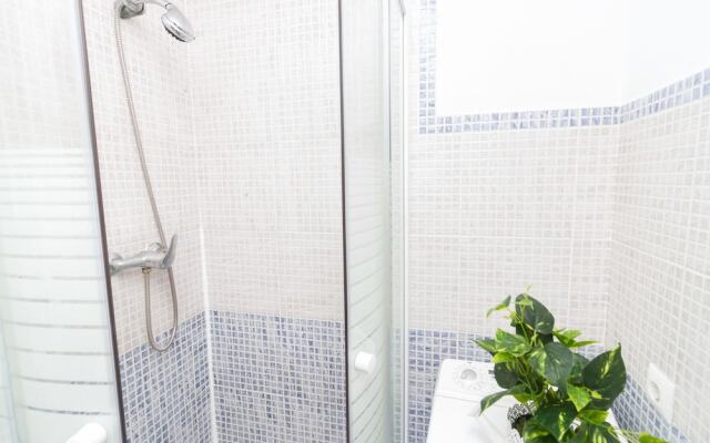 Comfy Flat Carreteria