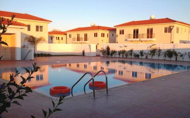 Mythical Sands Resort - Styli