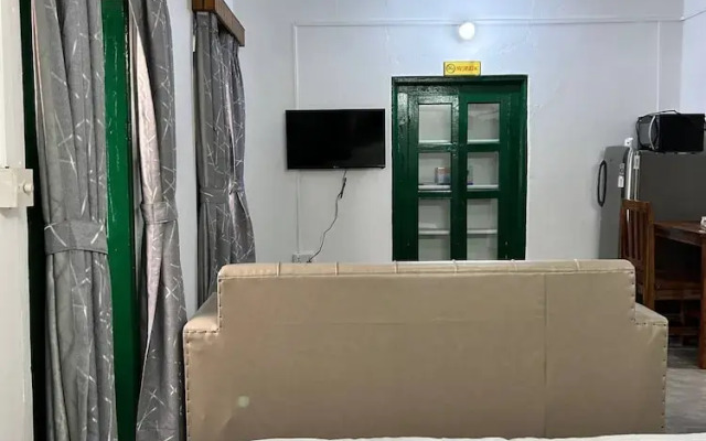 Buddha Apartment - Traditional House in Thamel