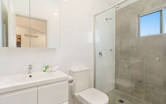 Newcastle Short Stay Apartments - Birmingham Garden Townhouses