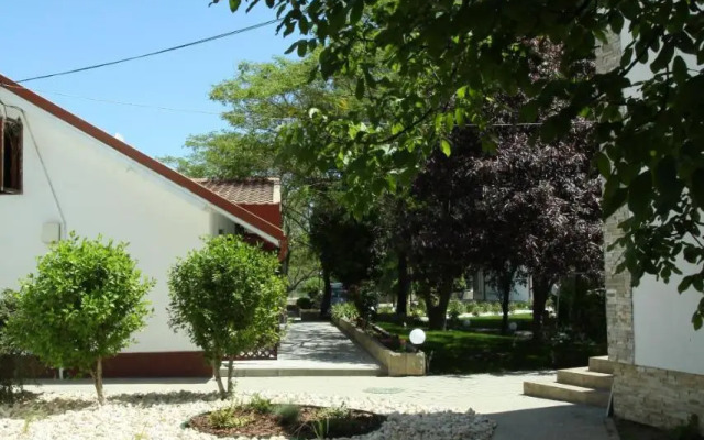 Steaua Apelor Family Resort