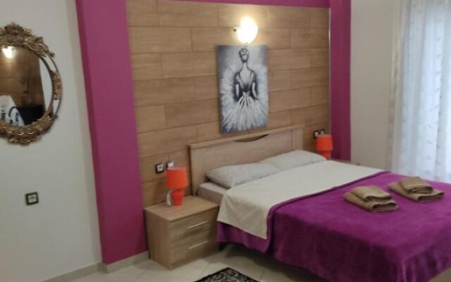 G M 4 ROOMS KENTRO in the heart of the city