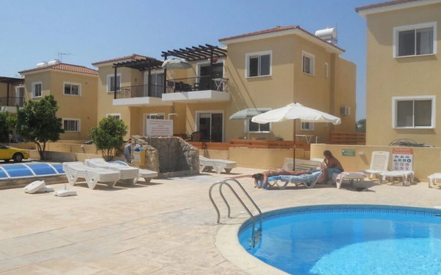 Sirena Sunrise Prestige Apartments