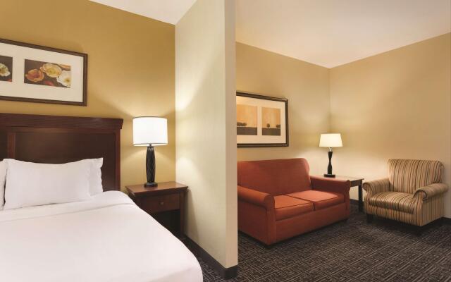 Country Inn & Suites by Radisson, Goodlettsville, TN