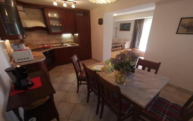 Apartment 4 Biba 22 pax