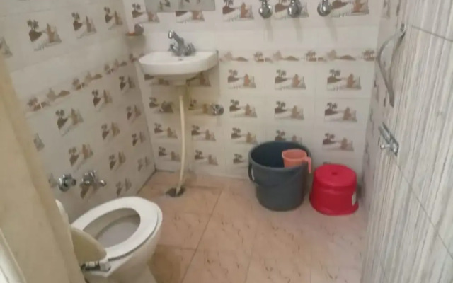 Goroomgo Royal Elite Inn Jalandhar