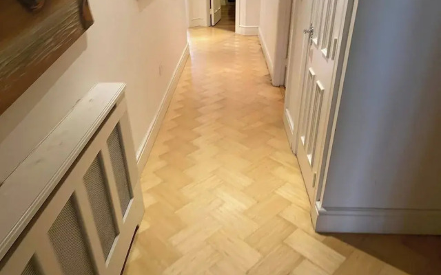 Modern Apt 3 Bedrooms Near Dundrum