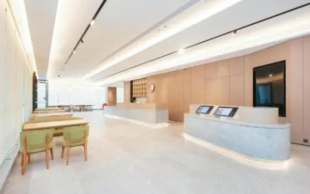 JI Hotel (Shenzhen Futian Convention and Exhibition Center Huanggang)