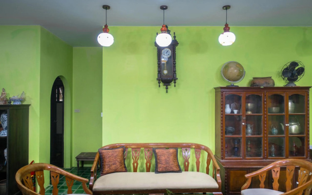 Plus Hostel Ayutthaya