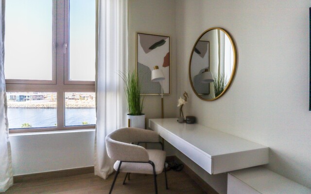 HiGuests - La Cote B4