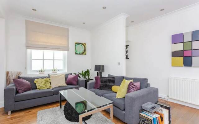 Stylish 3 Bedroom Home With Garden Near Kings Cross