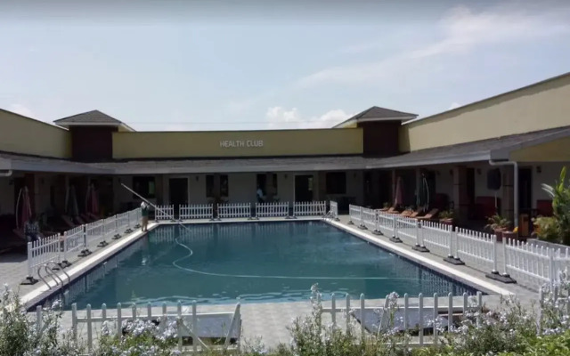 Courtyard International Hotel