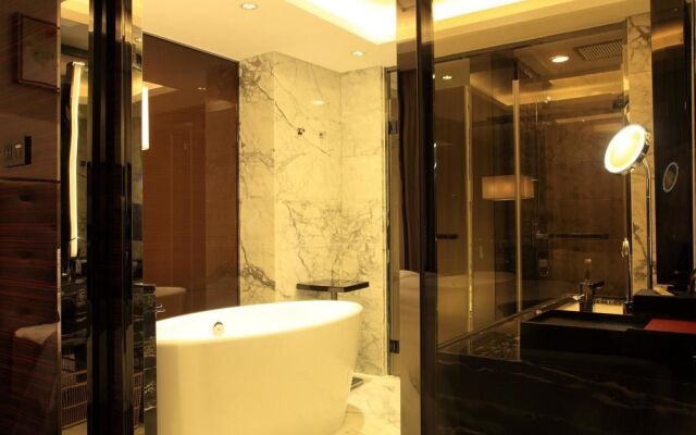 Vaya International Hotel