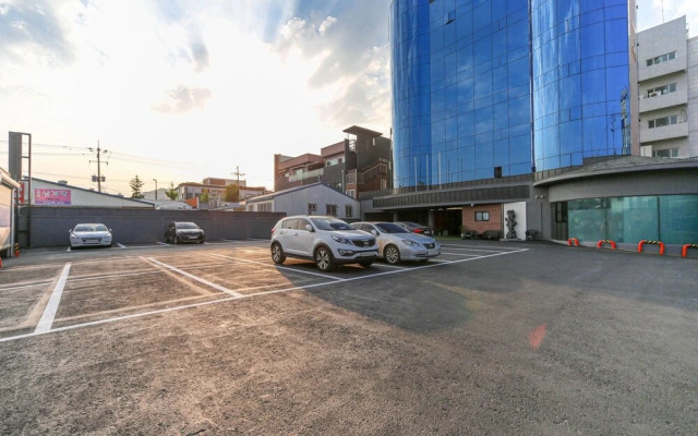 Sangju Hotel Aria