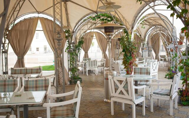 Hotel Grand Boutique