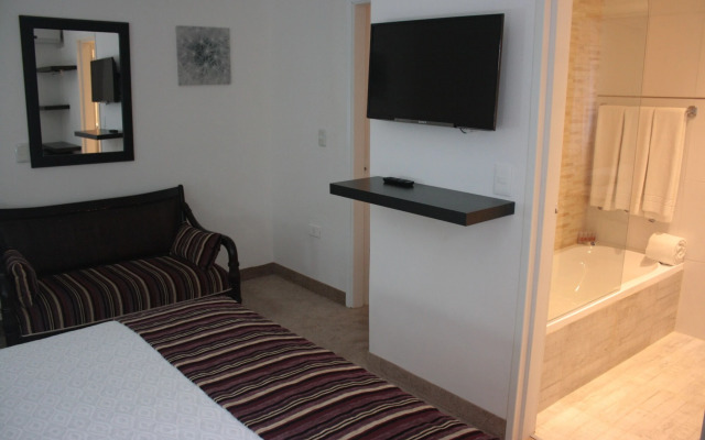 Hotel Romimar