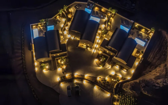 Halo Santorini- Living Experience