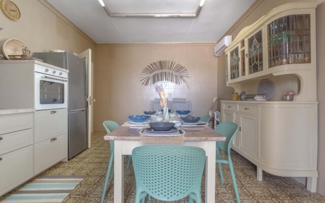 2076 Villa Artesole by Perle di Puglia