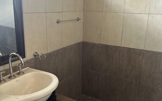 Liza House Ezeiza Airport