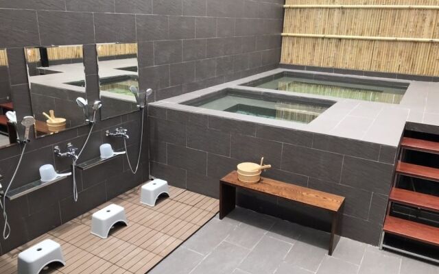 Reiwa Inn Apartment