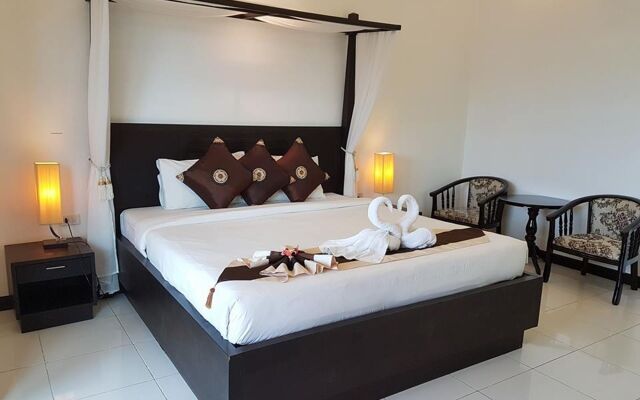 Phuket Monaburi Boutique Hotel
