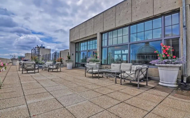 Modern Apartments in Back Bay by Barsala