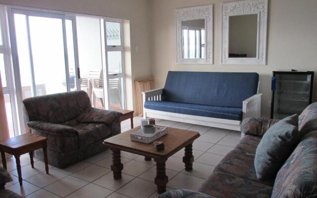 Point Village Accommodation - Ocean Two 12