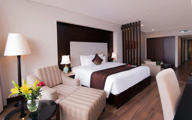 Minh Toan Galaxy Hotel
