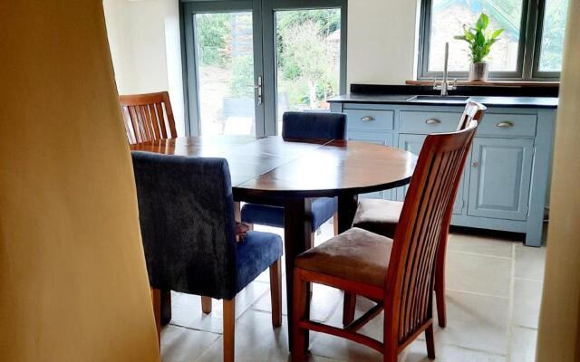 Longstone Bed and Breakfast