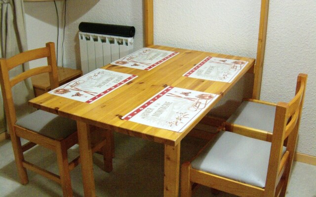 Apartment Rue de la Piscine